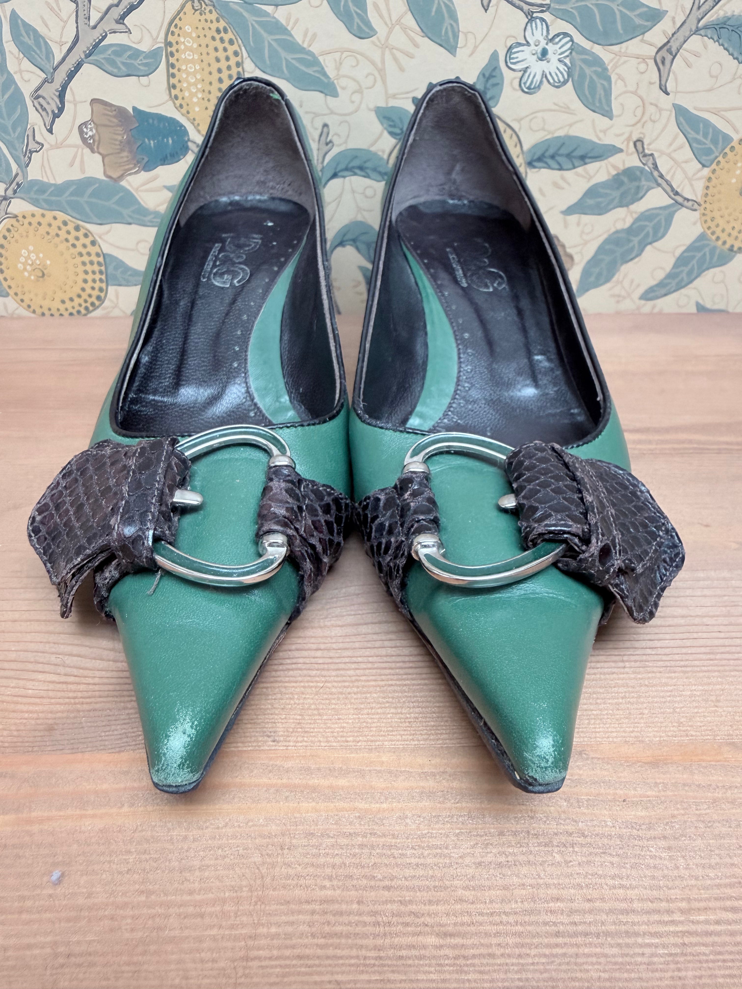 Vintage 1990s Dolce & Gabbana Green Leather Buckle Kitten Heels