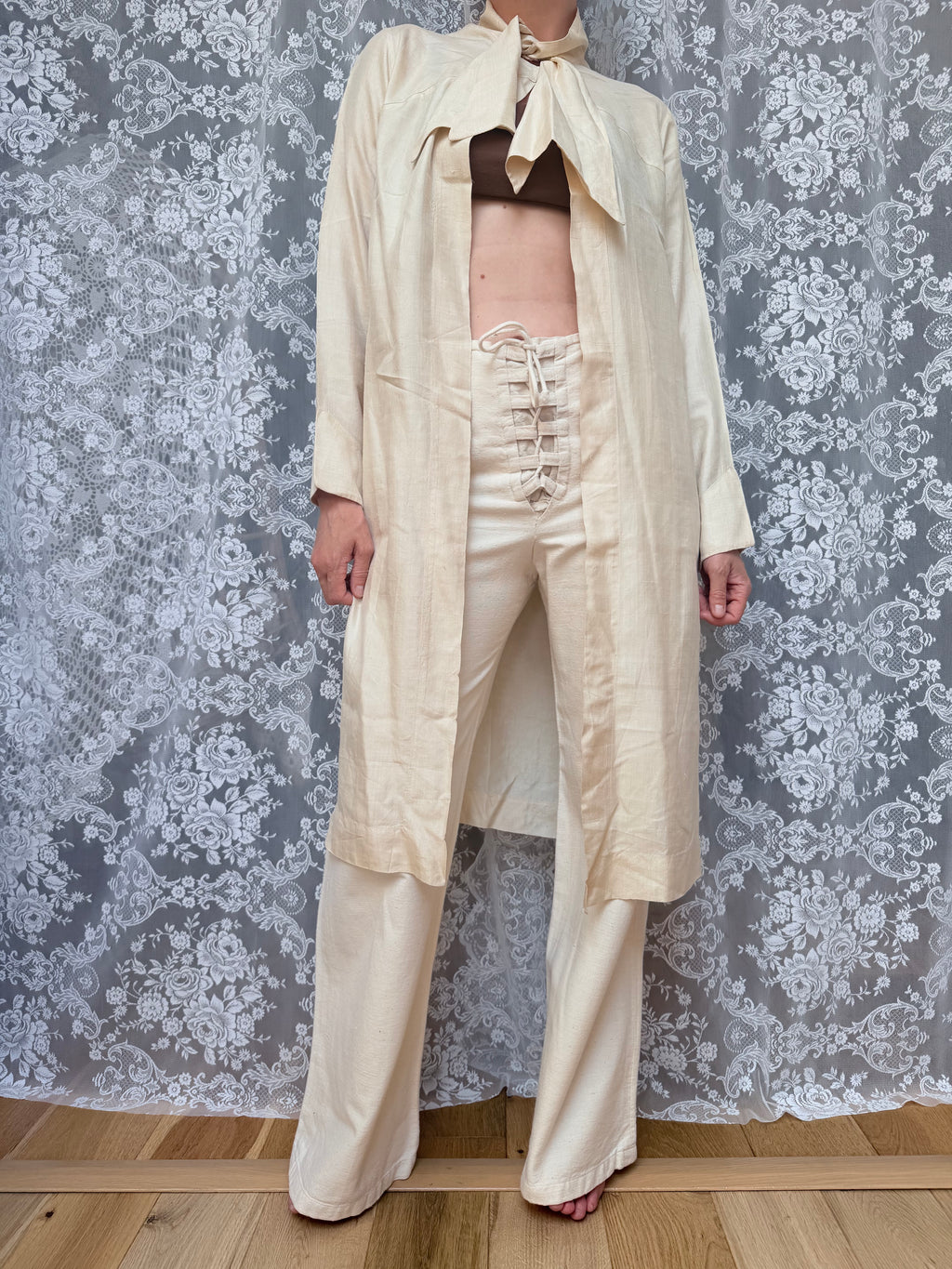 Rare 1920s Pure Silk Cape/House Coat with Pussy Bow Collar