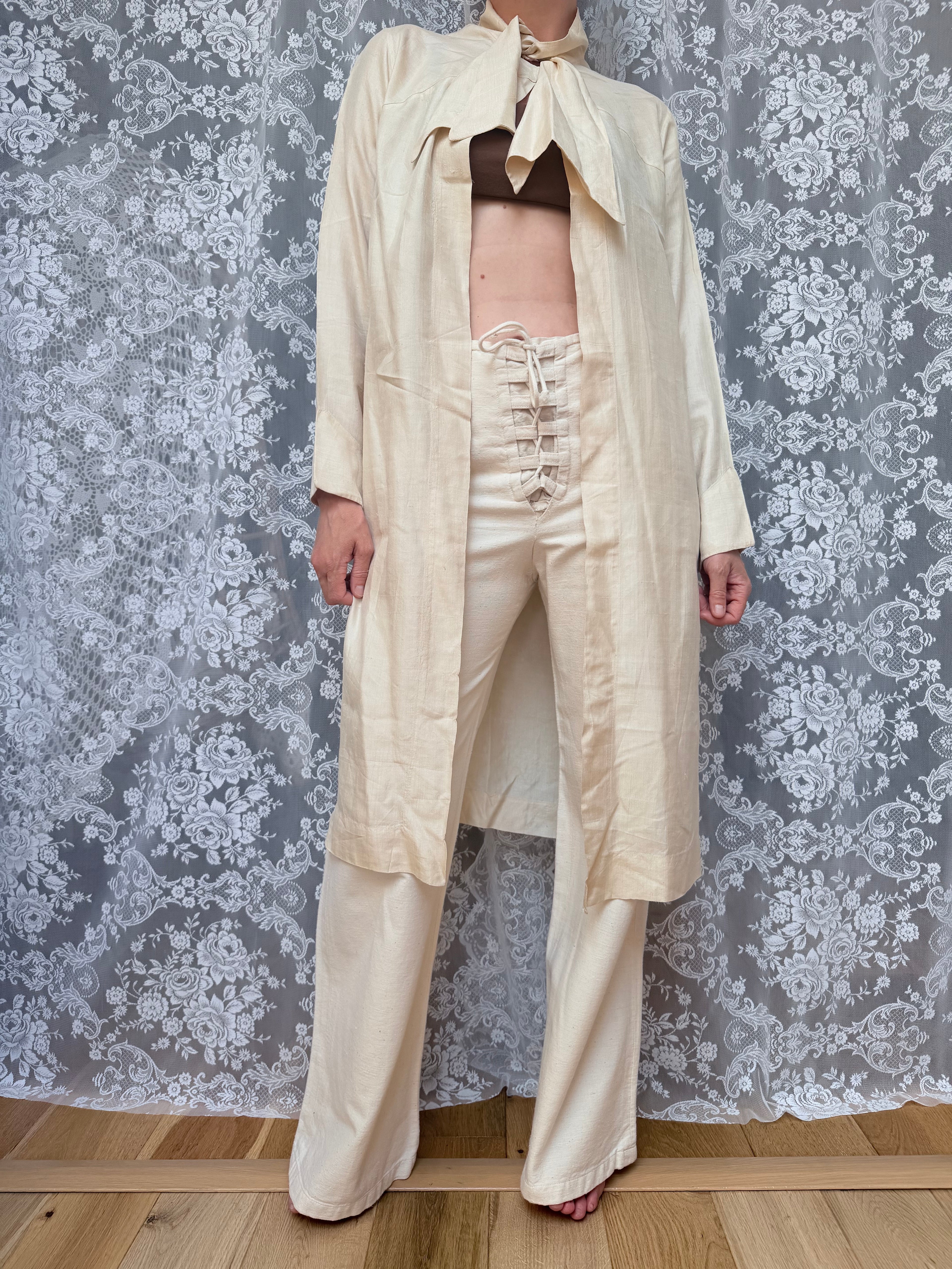 Rare 1920s Pure Silk Cape/House Coat with Pussy Bow Collar