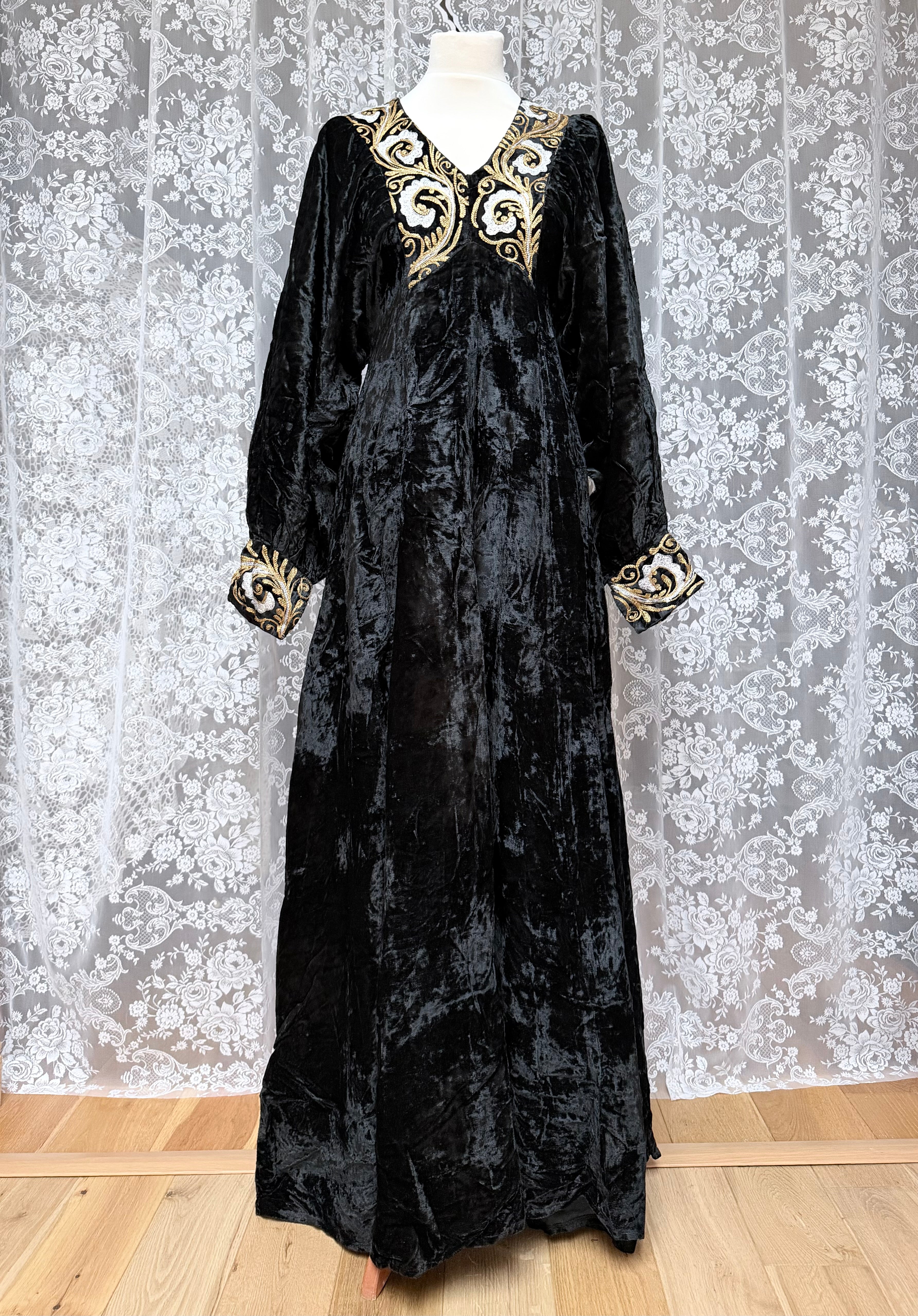 The Sanderson: Vintage Ayesha Davar 1970s Dress