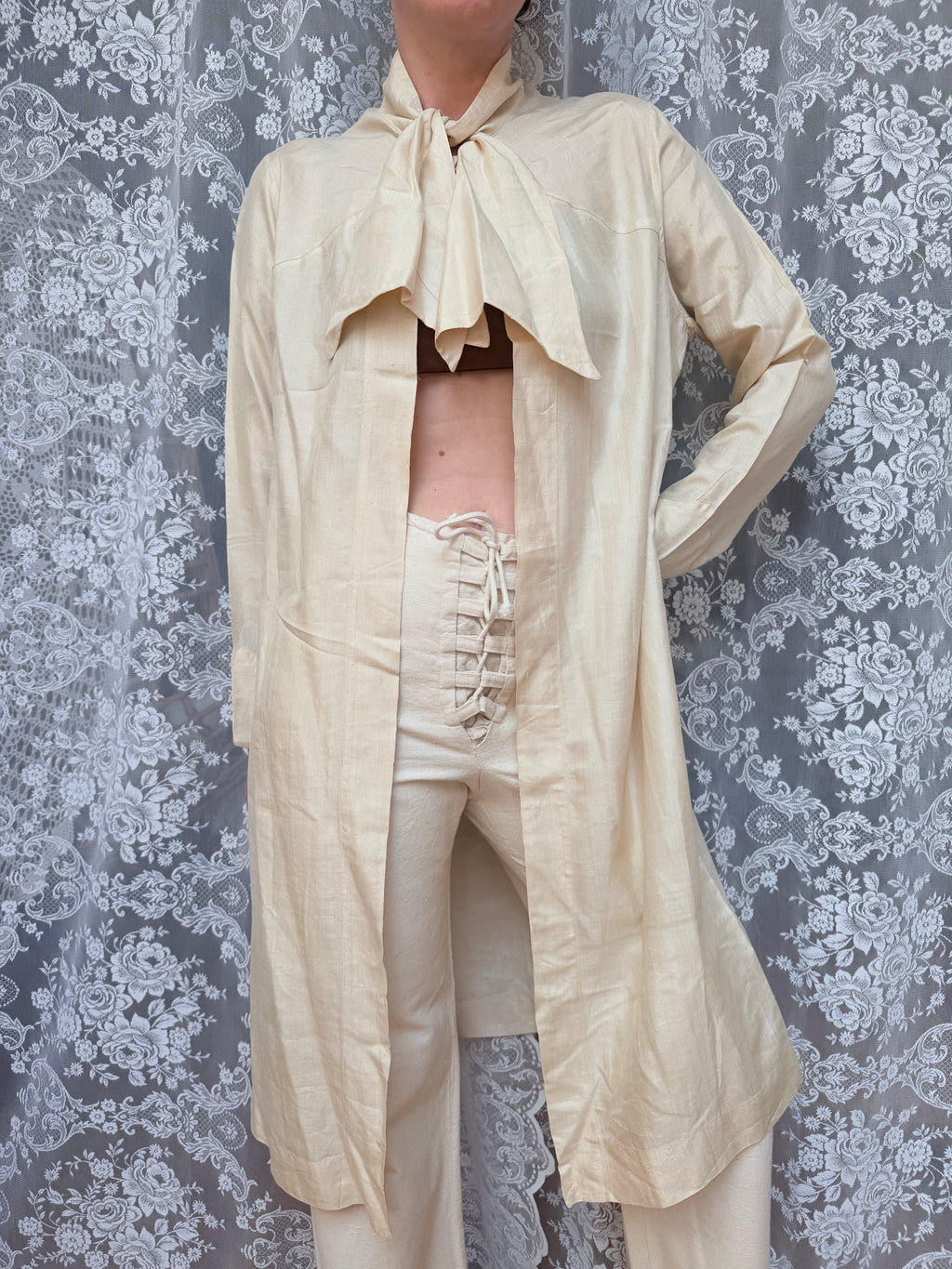Rare 1920s Pure Silk Cape/House Coat with Pussy Bow Collar