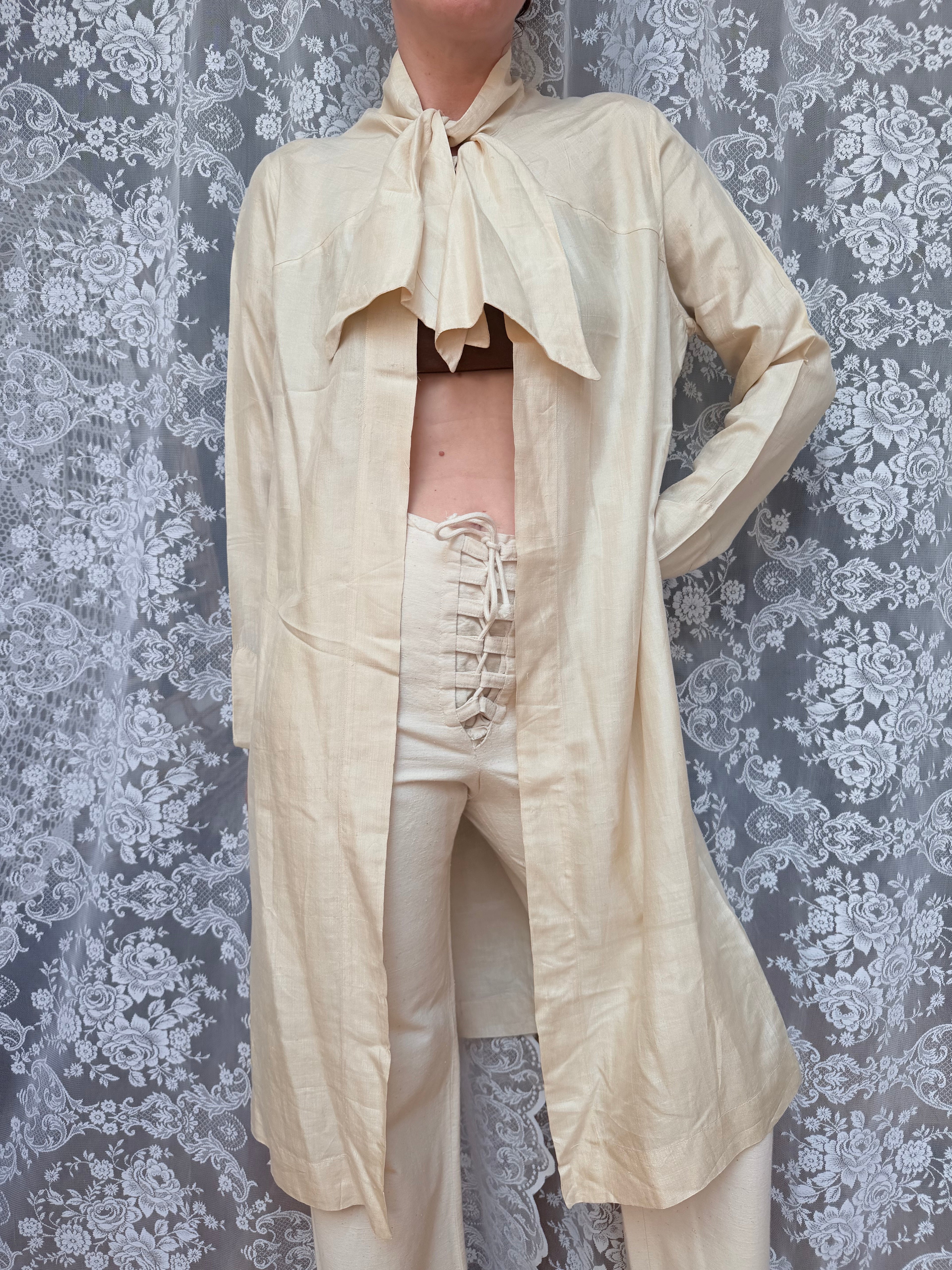 Rare 1920s Pure Silk Cape/House Coat with Pussy Bow Collar
