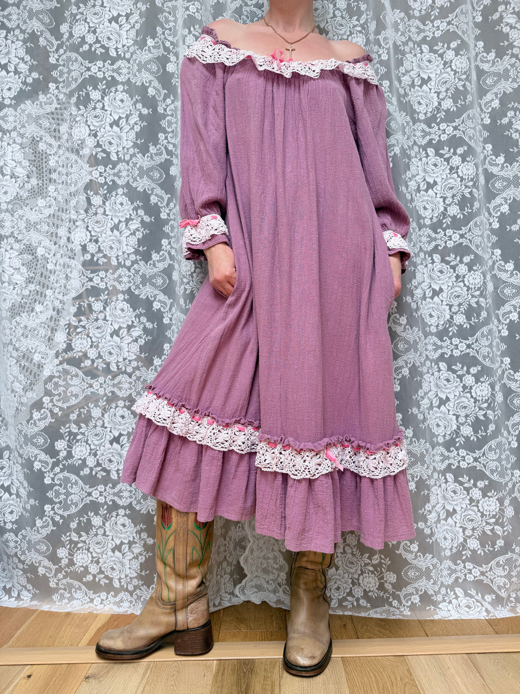 Vintage 1970s Bus Stop by Lee Bender Cheesecloth Cotton Lace Prairie Dress
