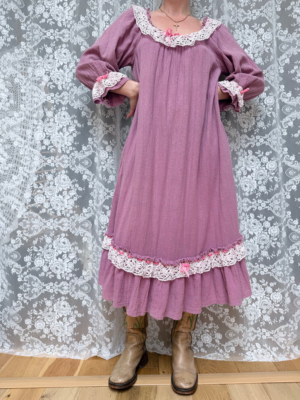 Vintage 1970s Bus Stop by Lee Bender Cheesecloth Cotton Lace Prairie Dress
