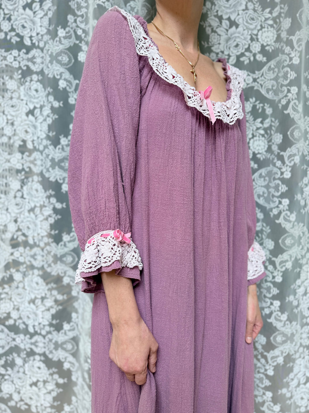 Vintage 1970s Bus Stop by Lee Bender Cheesecloth Cotton Lace Prairie Dress