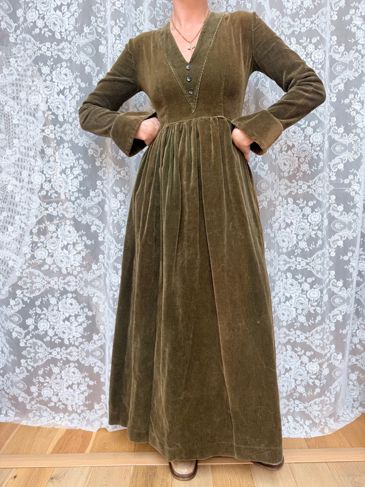 Vintage 1970s Laura Ashley Early Label Revival Bell Sleeve Dress