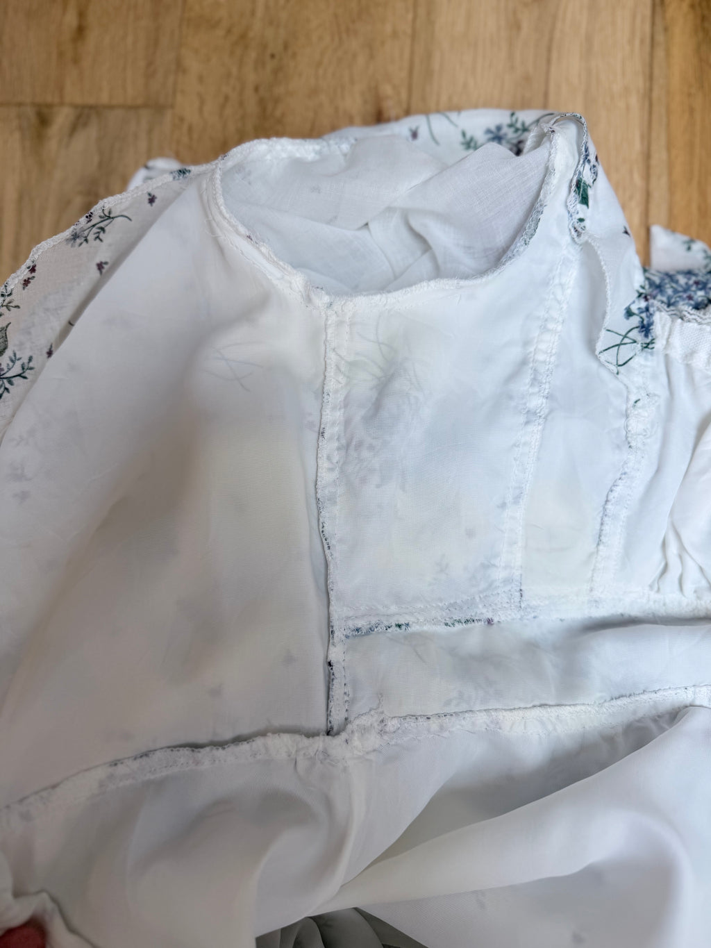 Vintage 1970s Gunne Sax Milk Maid Floral White Prairie Dress