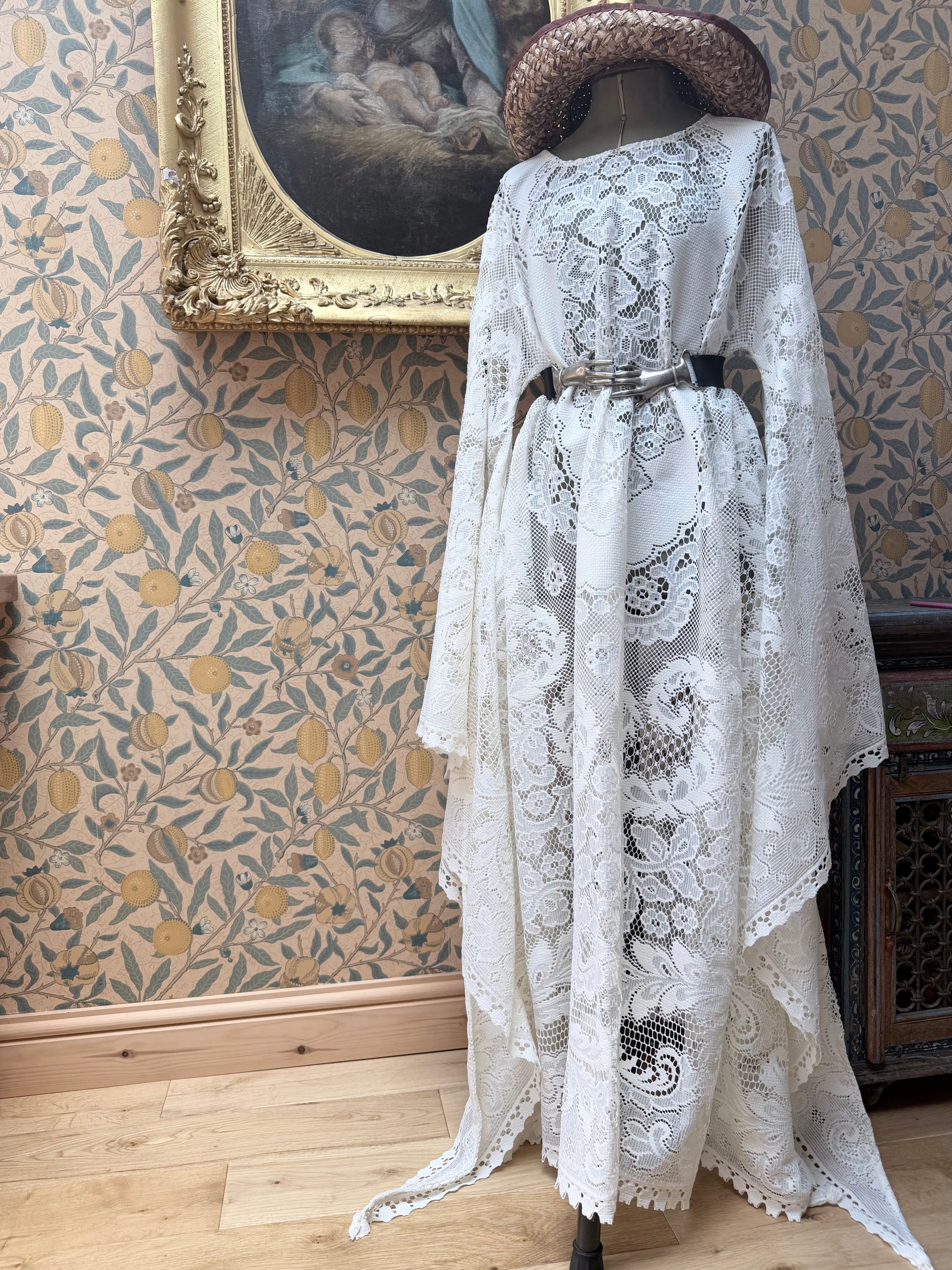 Cream Antique Lace Bell Sleeve Handmade Maxi Dress – Kendall's Vintage Collections