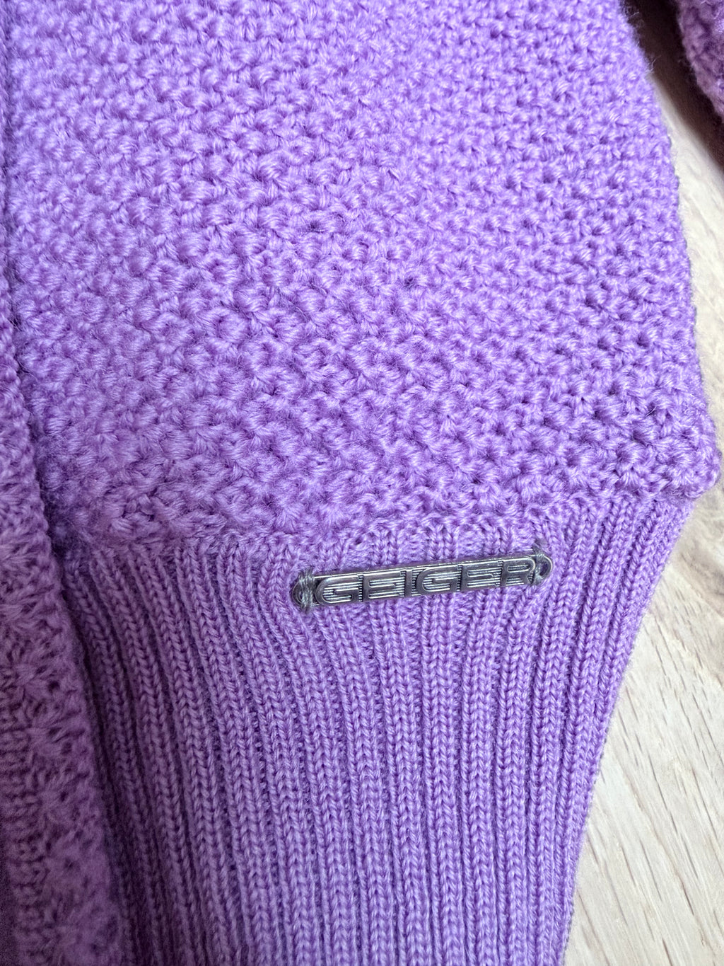 Lavender Lovely: Vintage Geiger 100% Wool Puff Shoulders Jumper