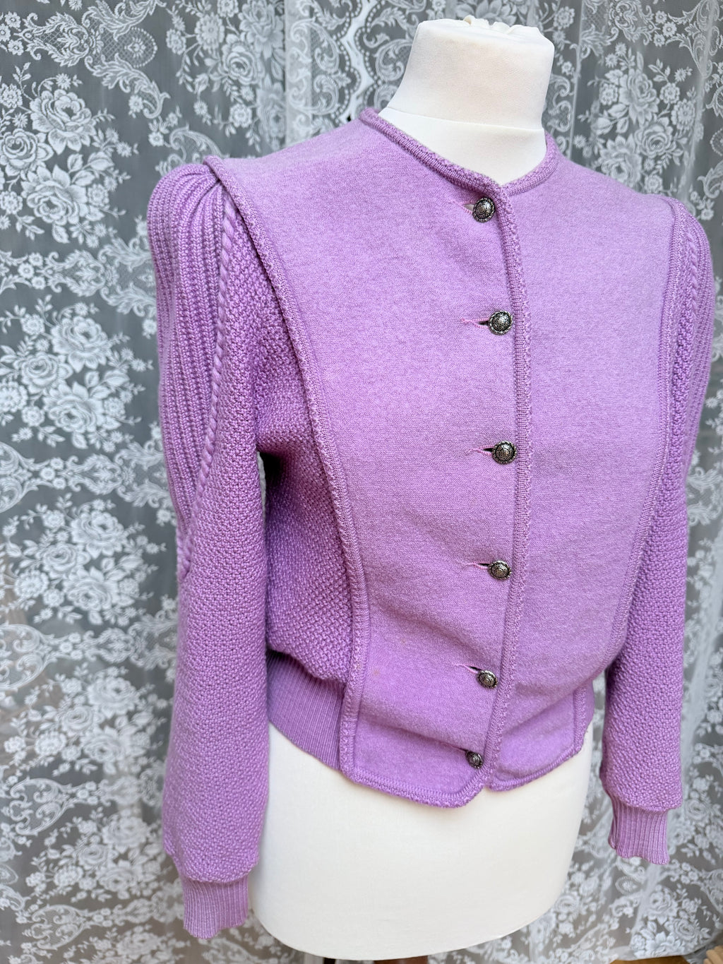 Lavender Lovely: Vintage Geiger 100% Wool Puff Shoulders Jumper