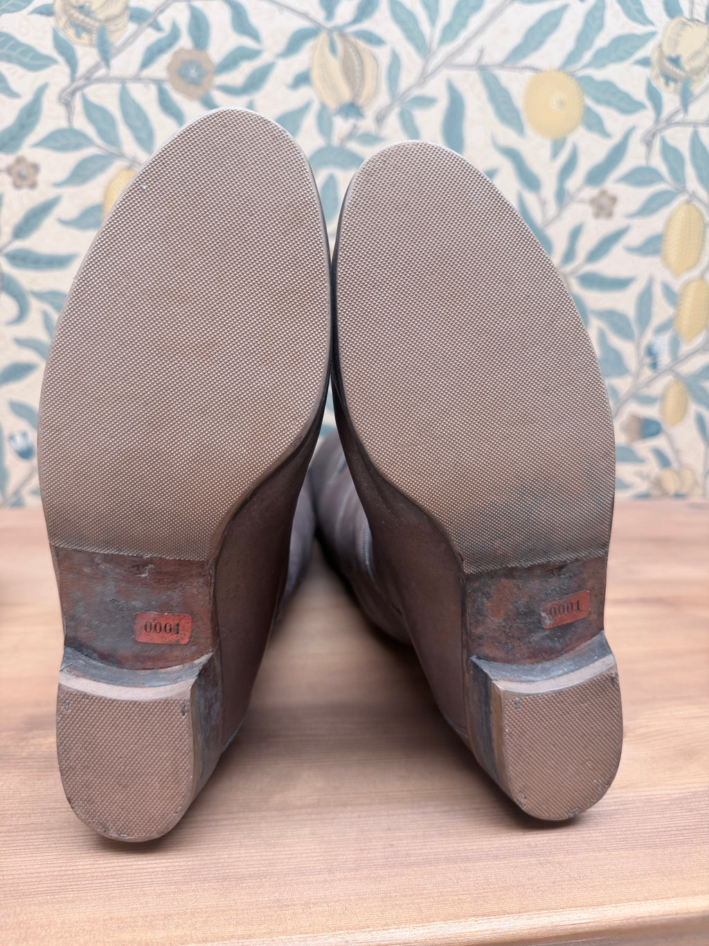 Rare Vintage 1970s Silver Leather Embroidered Boots