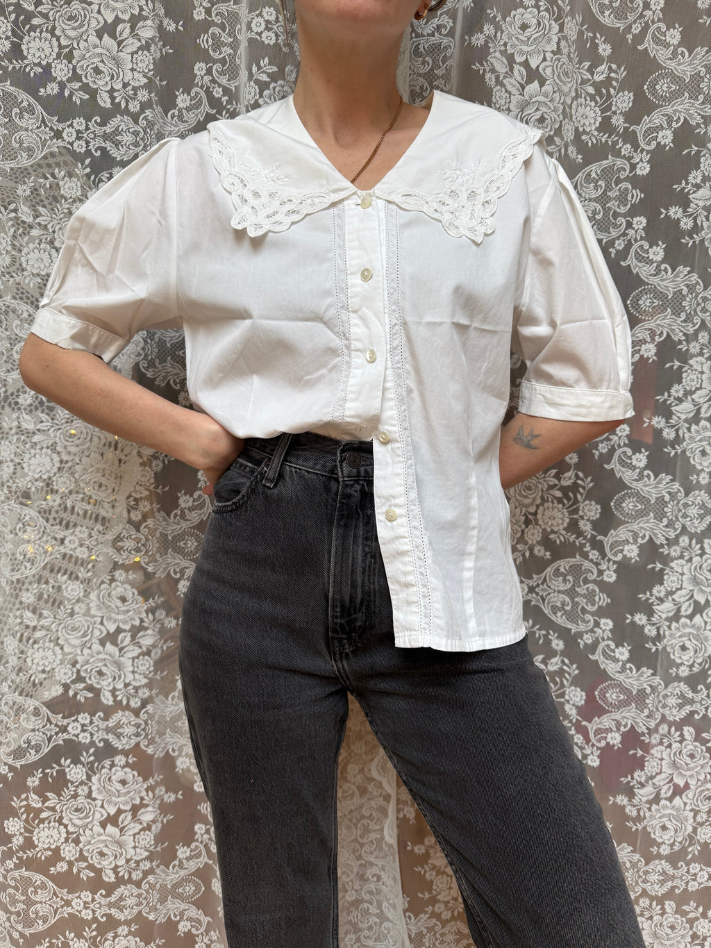 The Dandy: Laura Ashley 1970s Vintage Peter Pan Collar Blouse