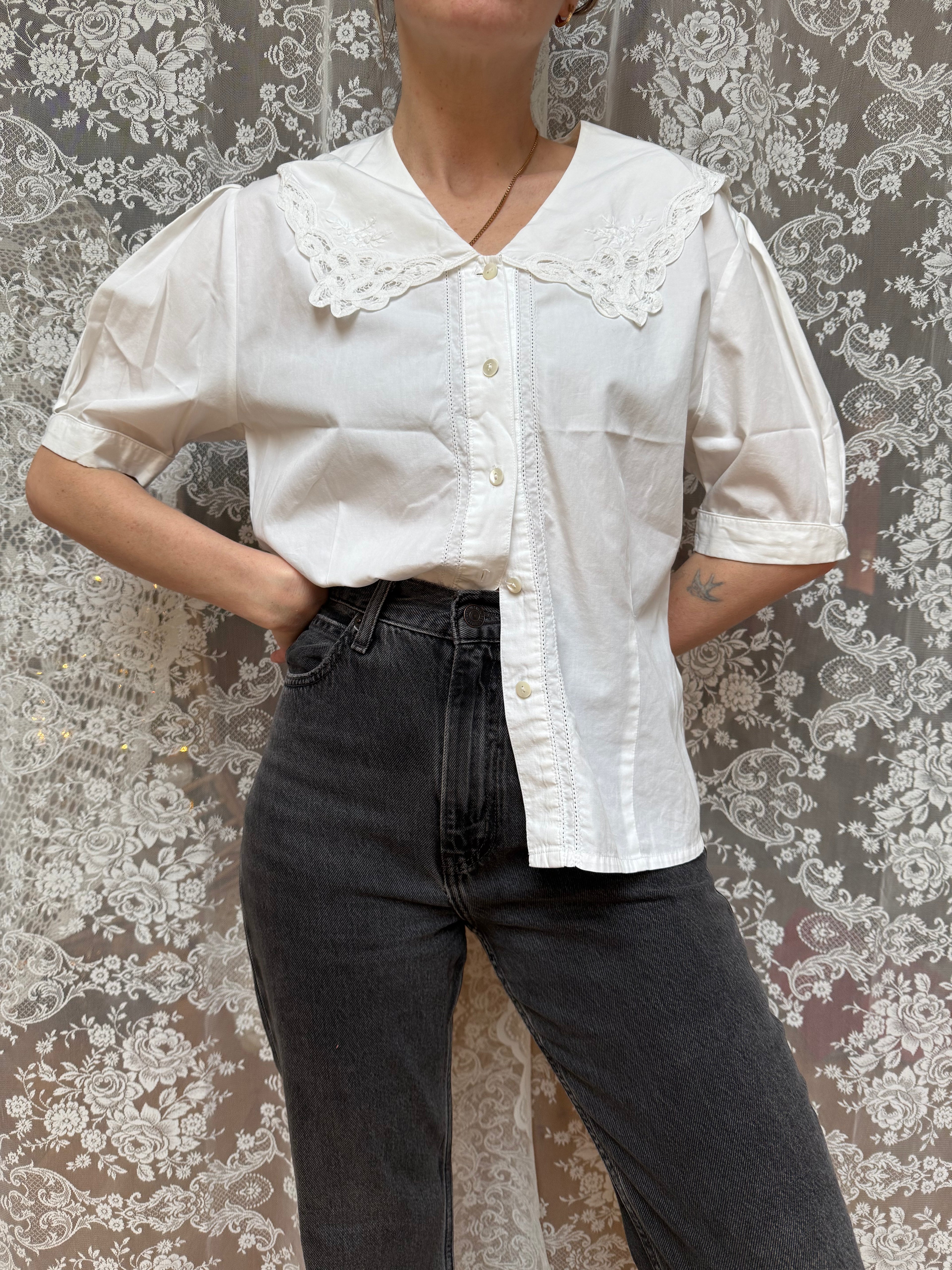 The Dandy: Laura Ashley 1970s Vintage Peter Pan Collar Blouse