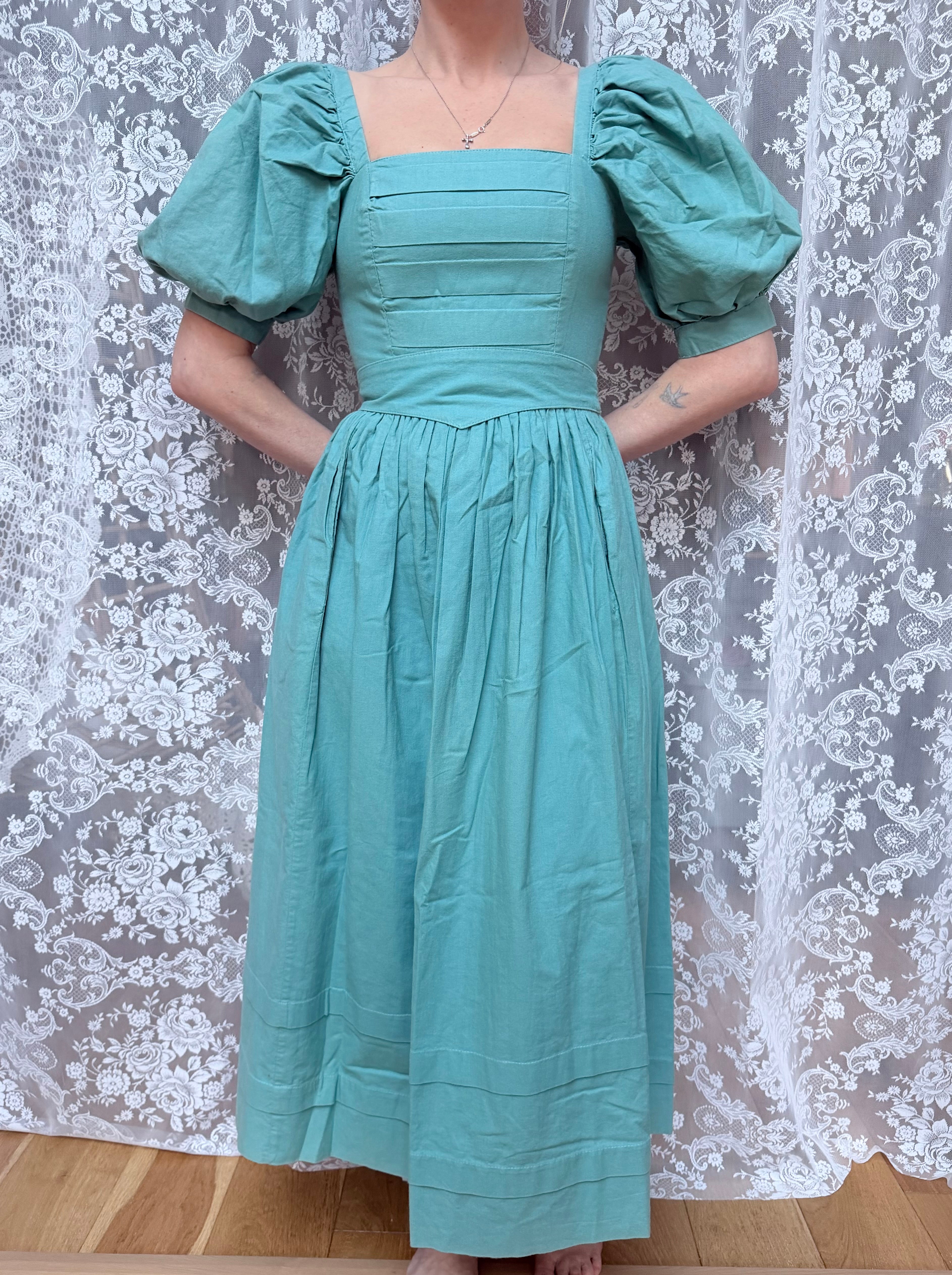 Vintage 1980s Laura Ashley Mutton Sleeve Princess Dress