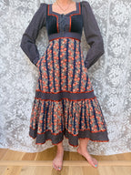 Vintage 1970s Gunne Sax Cabbage Rose Midi Dress