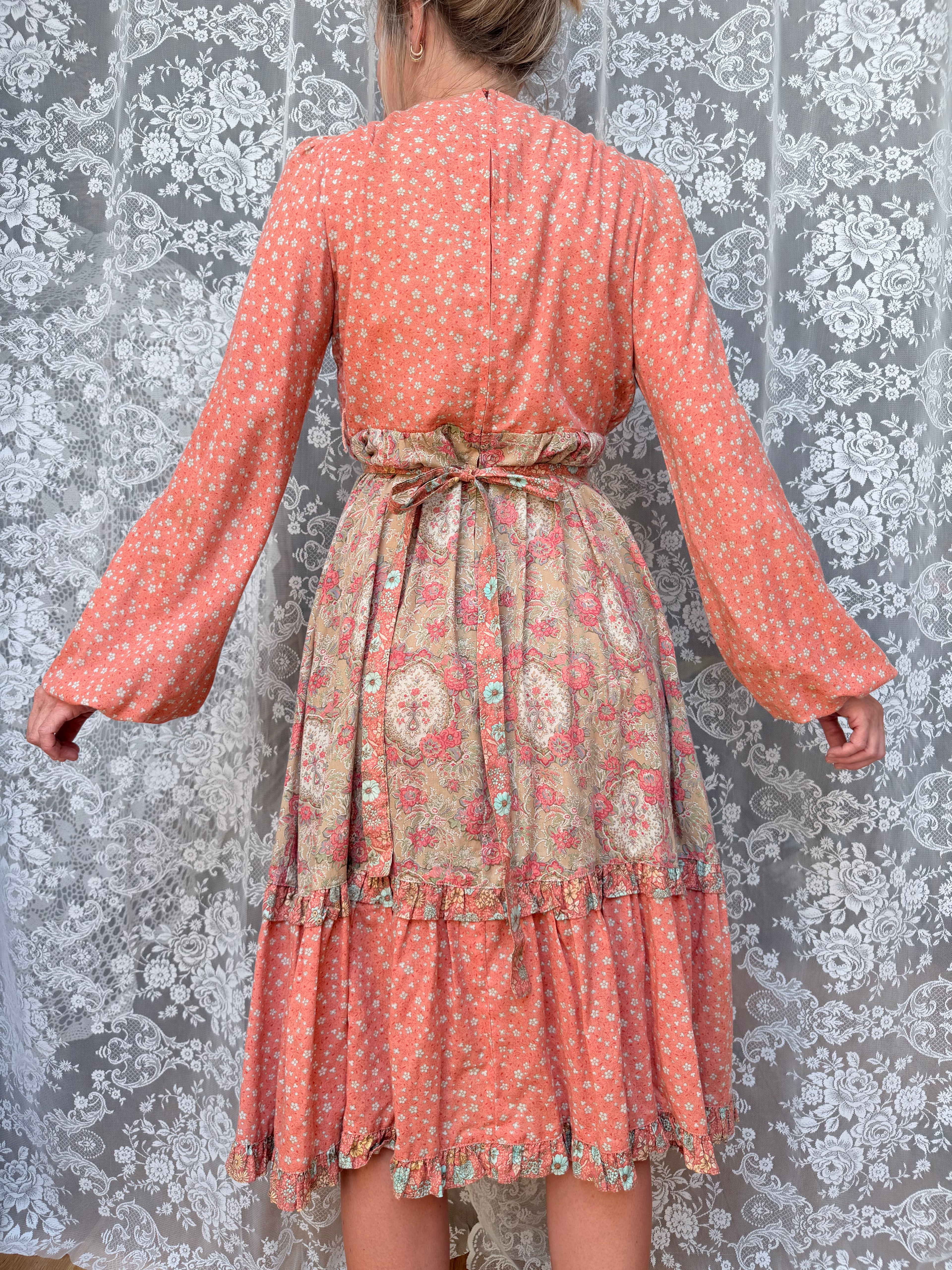 Vintage 1970s Jodie T of California Patchwork Prairie Dress in Peachy Pink