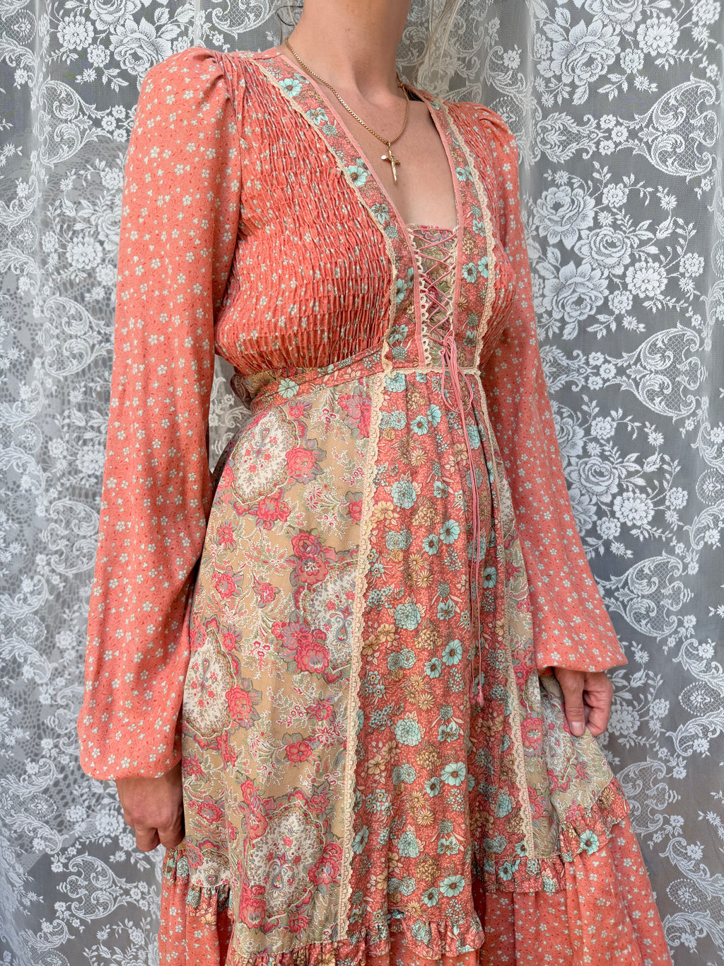 Vintage 1970s Jodie T of California Patchwork Prairie Dress in Peachy Pink