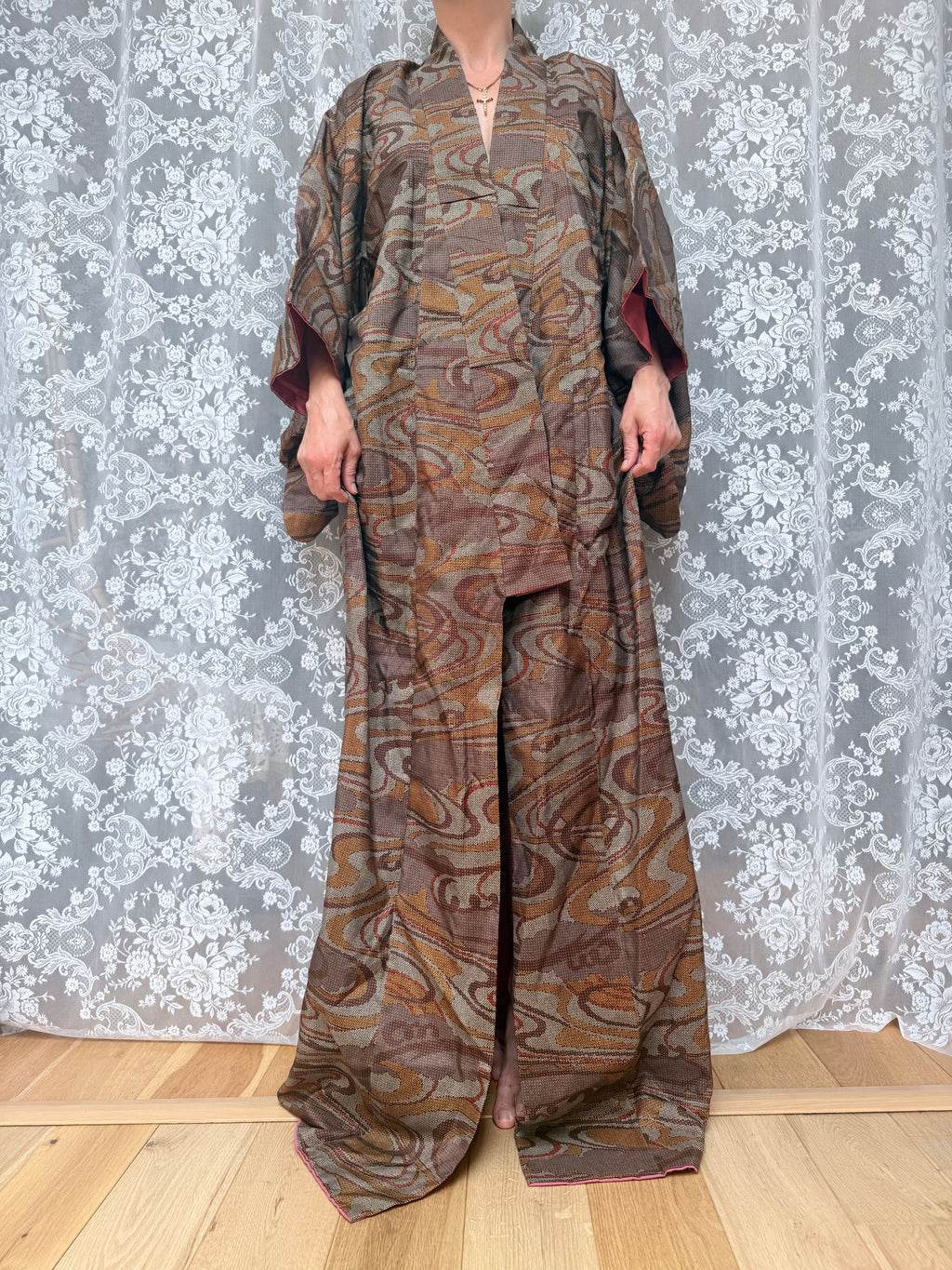 Vintage 1960s/70s Authentic Japanese Abstract Brown Kimono