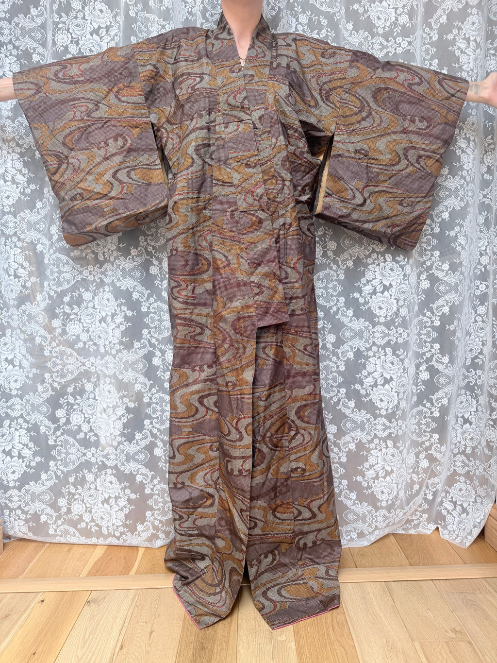 Vintage 1960s/70s Authentic Japanese Abstract Brown Kimono