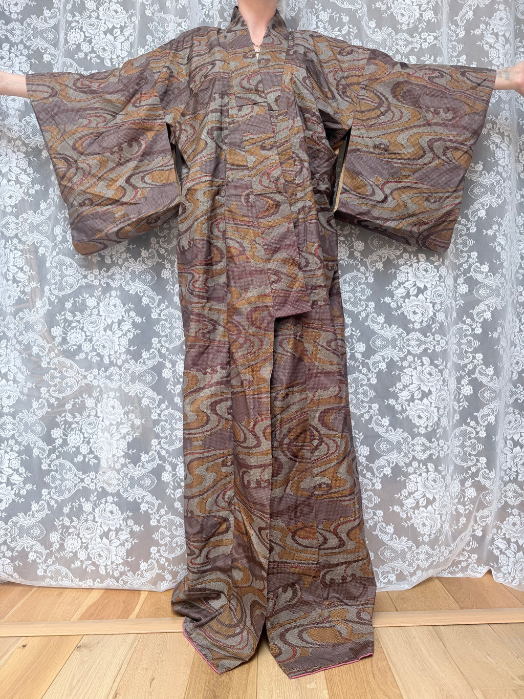 Vintage 1960s/70s Authentic Japanese Abstract Brown Kimono