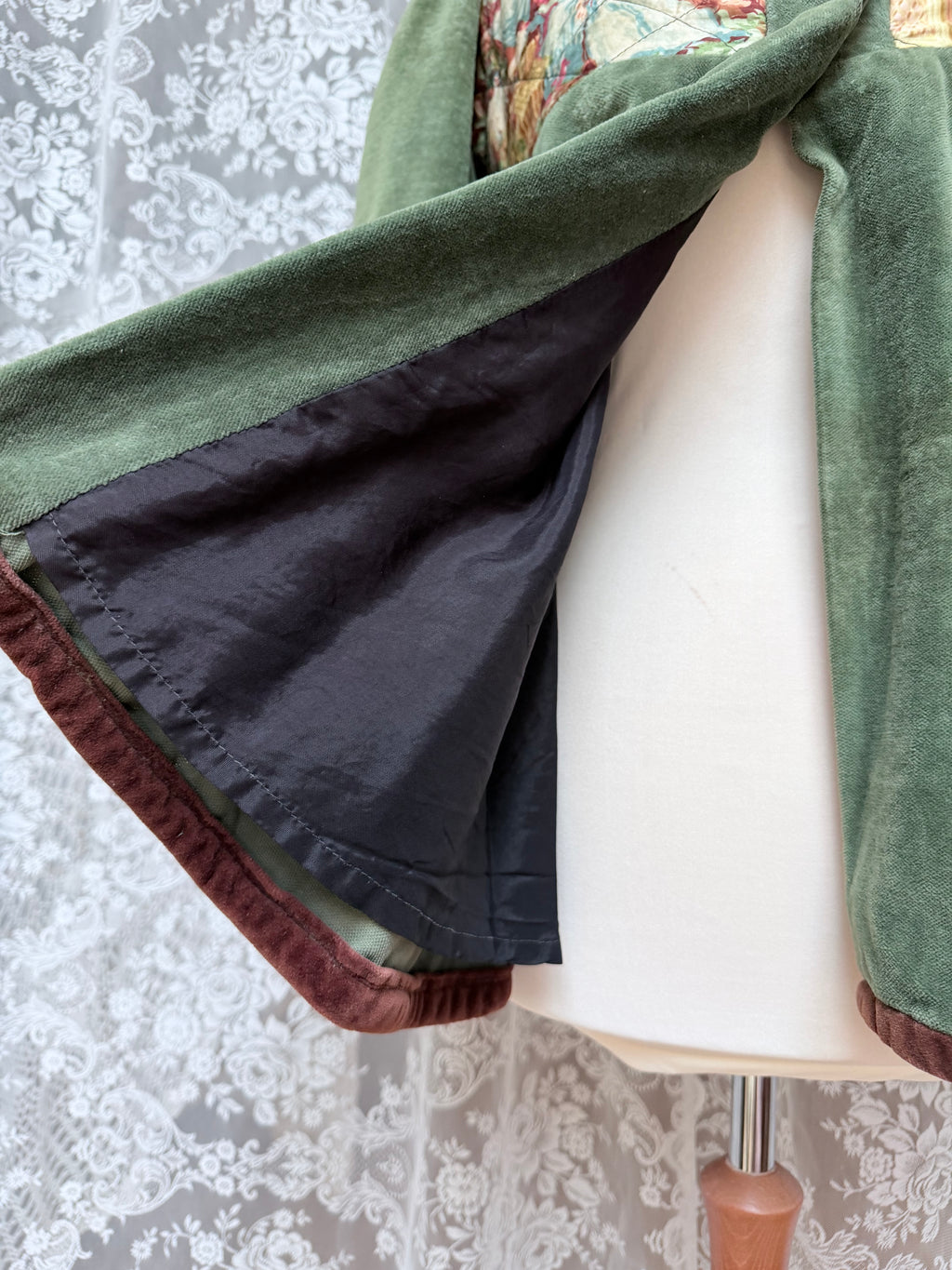 Meadow: Vintage 1970s Green Velvet Revival Jacket