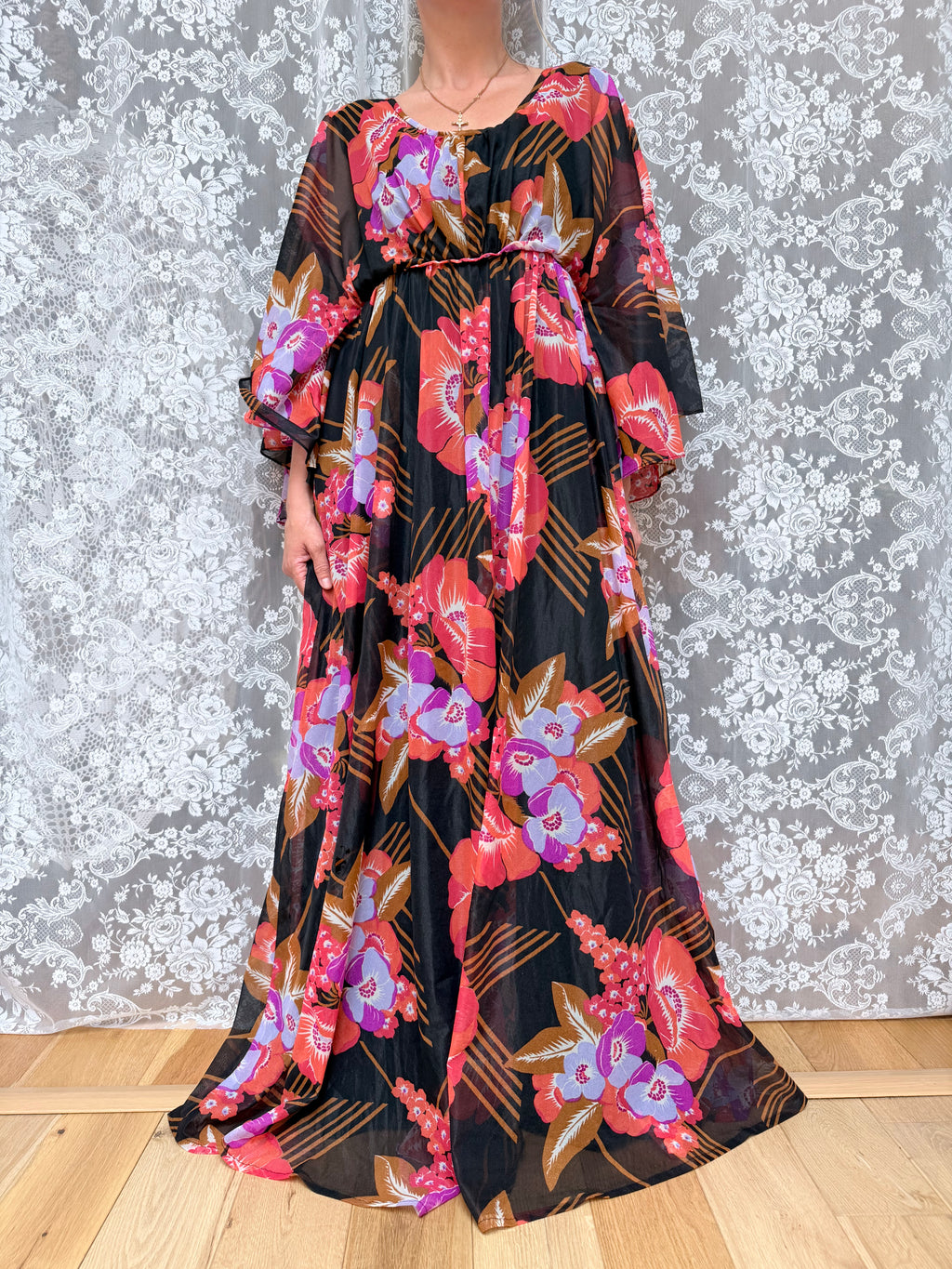 Rare Vintage 1970s 'Styled By Sylvan' Batwing Cape Dress