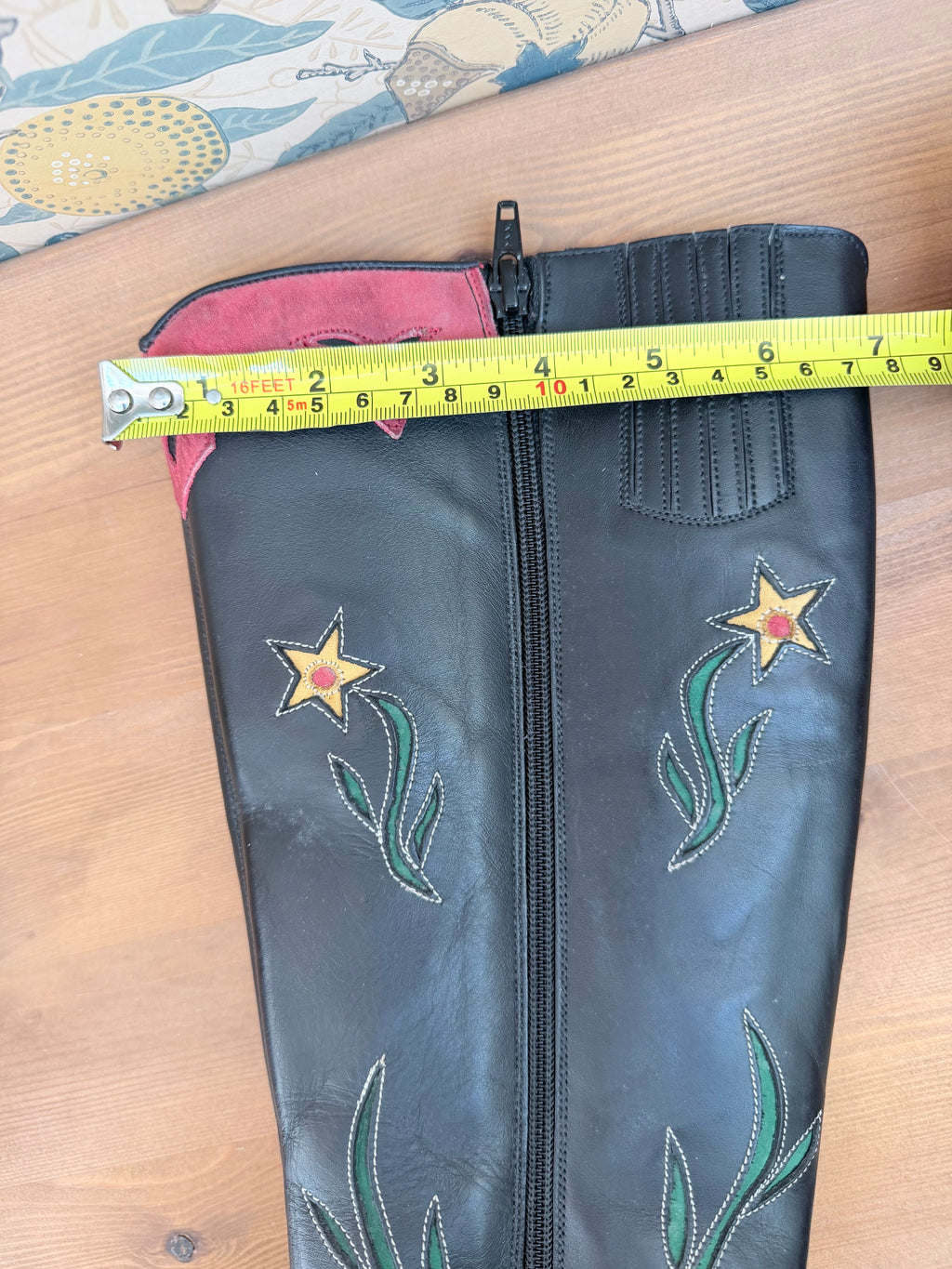 Vintage 1980s Mexican Leather Cowboy Boots | Beautiful Bird & Floral Applique