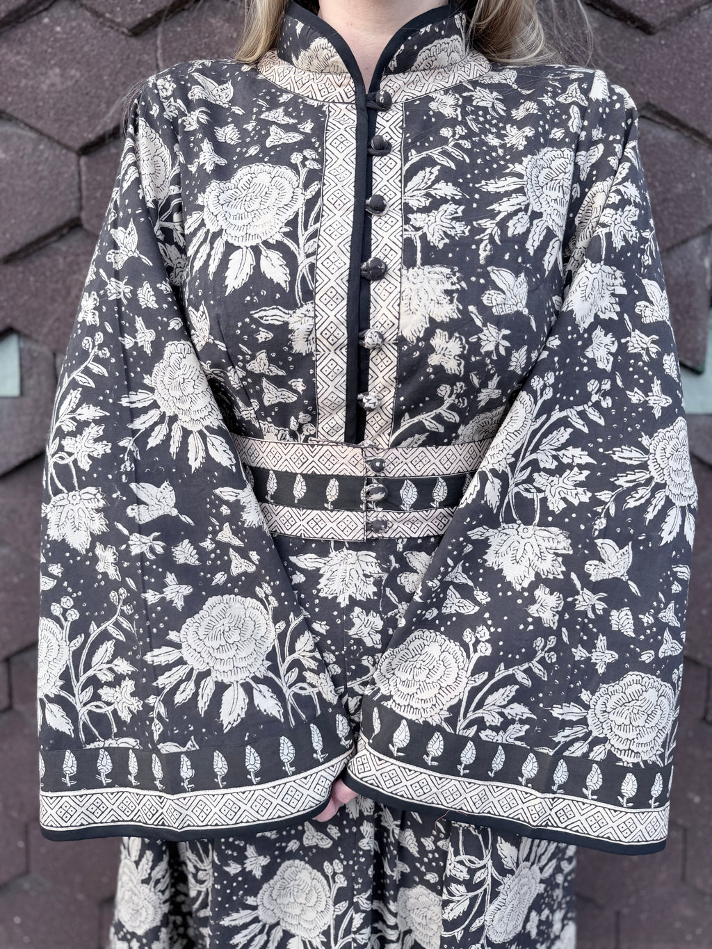 (Pre-Order) Limited Edition: The Florence in Black