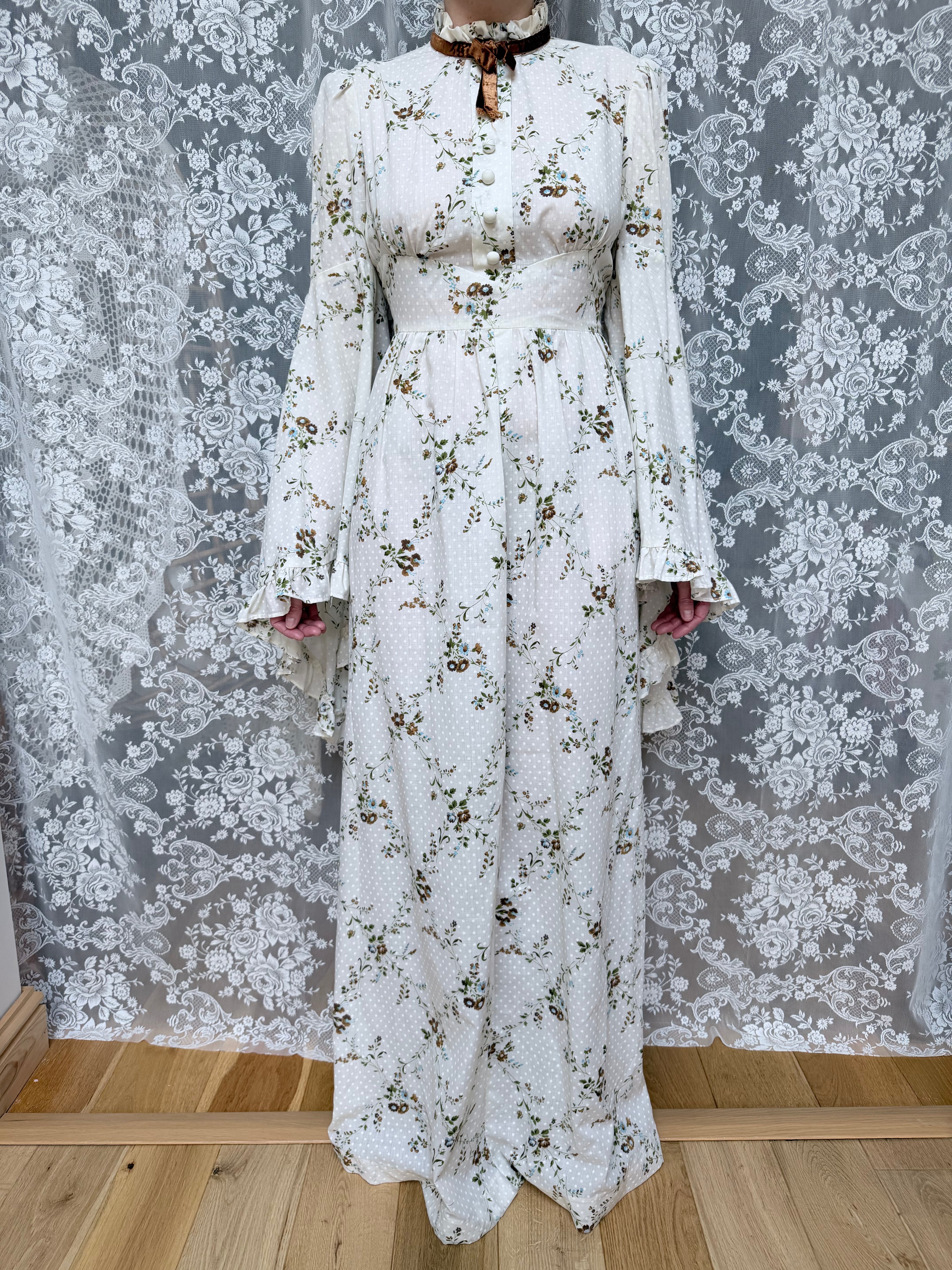 The Maria: Vintage 1970s Bell Sleeve Floral Maxi Dress