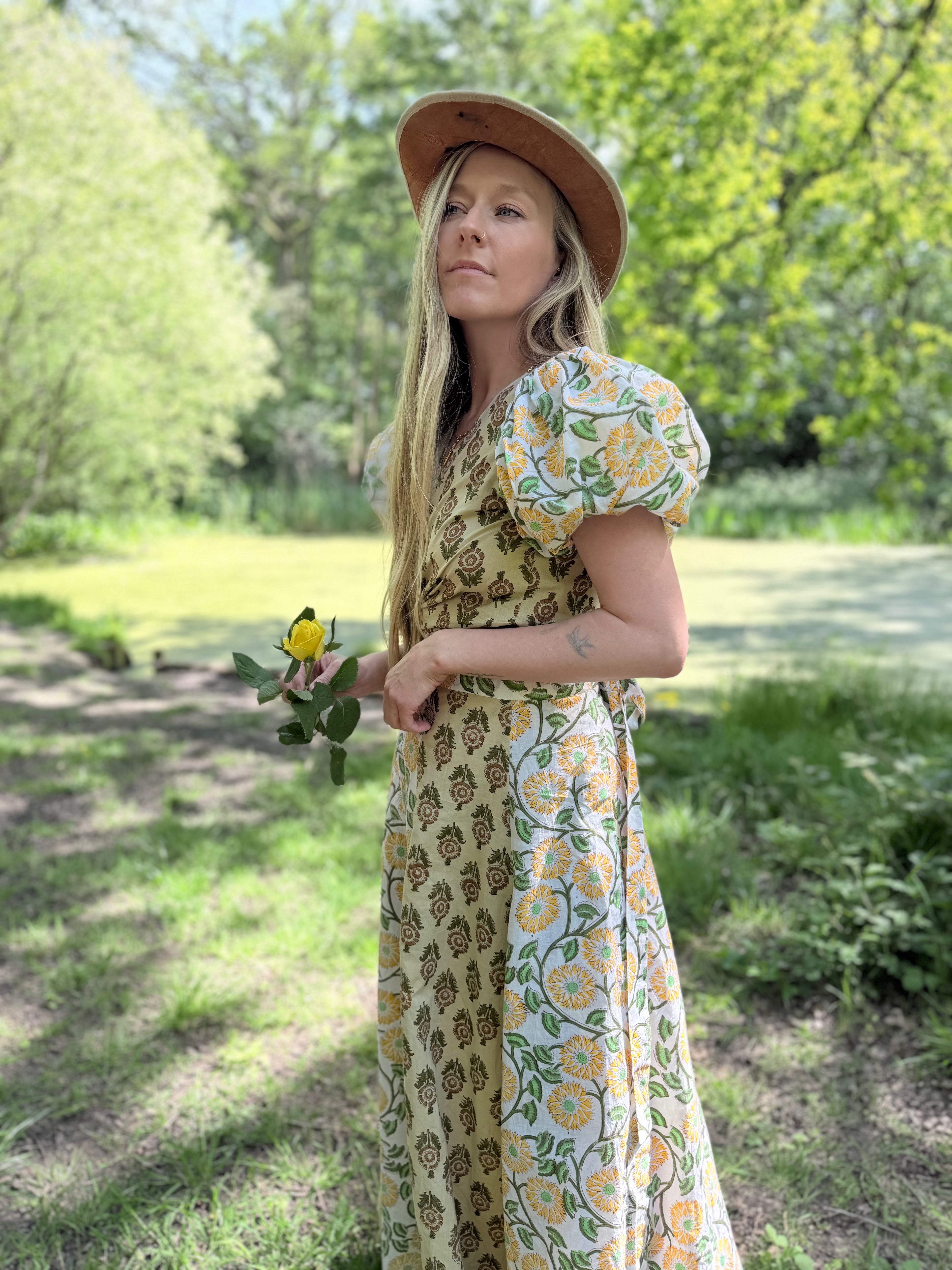 The Goldie | Puff Sleeve Block Print Blouse